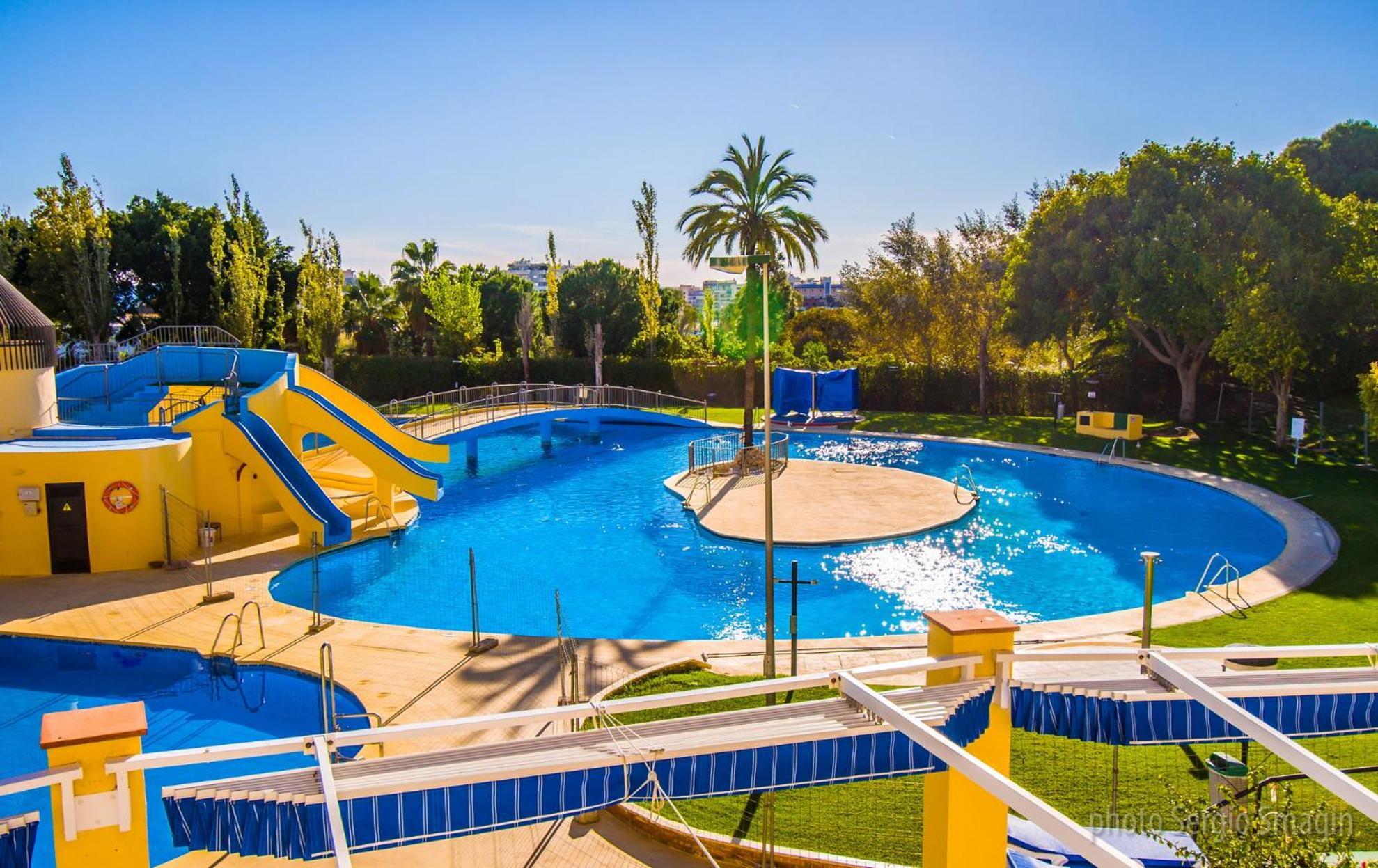 532 Minerva Apartamentos- Vistas Al Mar Y A La Piscina - Excelente Ubicacion Benalmádena Exterior foto